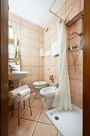 CAMELIA ROOMS VENICE GUESTHOUSE