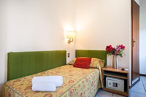 CAMELIA ROOMS VENICE GUESTHOUSE