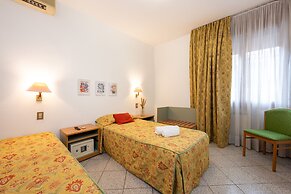 CAMELIA ROOMS VENICE GUESTHOUSE