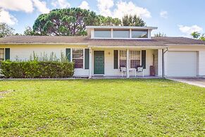 Pet-friendly Sarasota Home: 2 Mi to Bayfront Park!