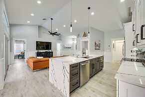 Stunning Naples Home w/ Pool, Patio, Water Views