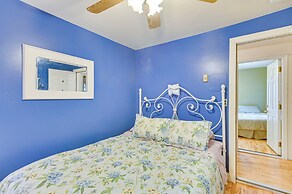 Lanesville Home w/ Pool Table, Bar & Deck!