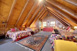 Robbinsville Vacation Rental w/ Covered Balcony