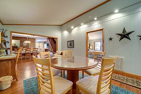 Robbinsville Vacation Rental w/ Covered Balcony