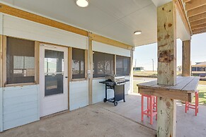 Waterfront Sargent Home w/ Kayaks & Boat Dock!