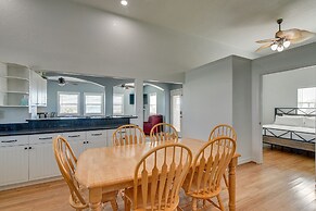 Waterfront Sargent Home w/ Kayaks & Boat Dock!