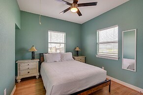 Waterfront Sargent Home w/ Kayaks & Boat Dock!