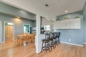 Waterfront Sargent Home w/ Kayaks & Boat Dock!