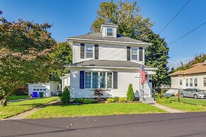 Lovely Westerley Home w/ Yard & Grill!