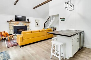 Arrowhead Lake Community: Cabin in Pocono Lake!