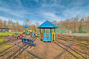 Arrowhead Lake Community: Cabin in Pocono Lake!