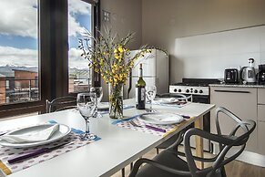 Luna Llena Dina Huapi