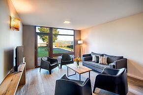 Luna Llena Dina Huapi