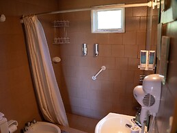 Luna Llena Dina Huapi