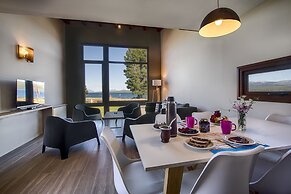 Luna Llena Dina Huapi