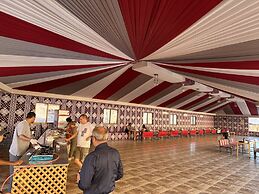 Luxury purple bubble tents