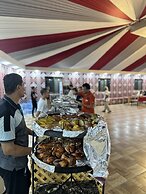 Luxury purple bubble tents