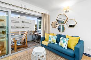 Clifton Studio 104