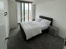 Charming 2-bed Apartment in London