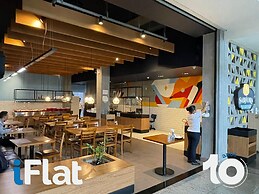 iFlat Brookfield Towers