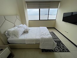 Santa Ana Guayaquil Lux Coliving Ecuador