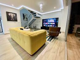 Santa Ana Guayaquil Lux Coliving Ecuador