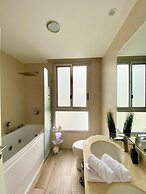 Santa Ana Guayaquil Lux Coliving Ecuador