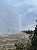 Cobblestone Hotel & Suites - Alpine