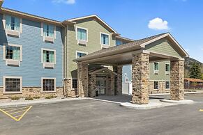 Cobblestone Hotel & Suites - Alpine