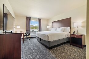 Cobblestone Hotel & Suites - Alpine