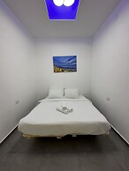 Ha-Yarkon Thirty Nine