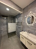 Ha-Yarkon Thirty Nine