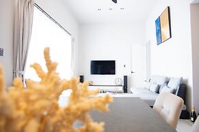 SARAH RESORT VILLA UMI