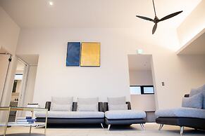 SARAH RESORT VILLA UMI