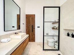 KAKAO Villas Kedungu