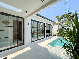 KAKAO Villas Kedungu