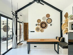 KAKAO Villas Kedungu