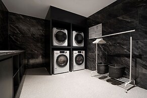 Echarm PLUS International Hotel Zhujiang New Town Wuyangcun Metro Stat