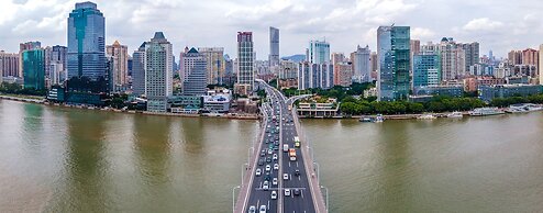 Echarm PLUS International Hotel Zhujiang New Town Wuyangcun Metro Stat