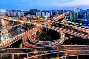 Echarm PLUS International Hotel Zhujiang New Town Wuyangcun Metro Stat