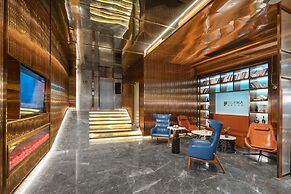 Echarm PLUS International Hotel Zhujiang New Town Wuyangcun Metro Stat