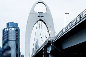 Echarm PLUS International Hotel Zhujiang New Town Wuyangcun Metro Stat