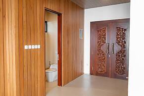 Sunrise City View Villa 9 Bedrooms with a Heated Private Swimming Pool