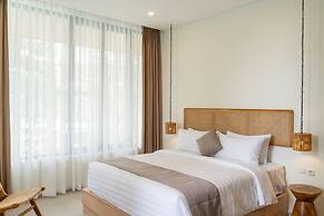 Sunrise City View Villa 9 Bedrooms with a Heated Private Swimming Pool