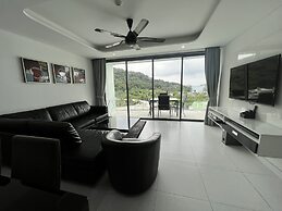 Twin Sands Resort Penthouse