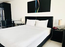 Twin Sands Resort Penthouse