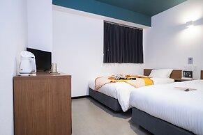 WAYFARER Shinsaibashi