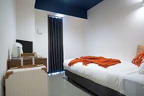 WAYFARER Shinsaibashi