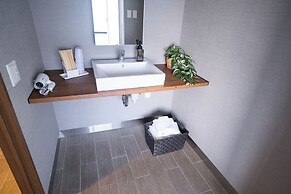 WAYFARER Shinsaibashi