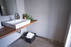 WAYFARER Shinsaibashi